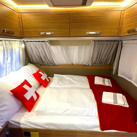 Idyllic Farm With Scenic Views And Concierge By Swisshut זיגריזוויל