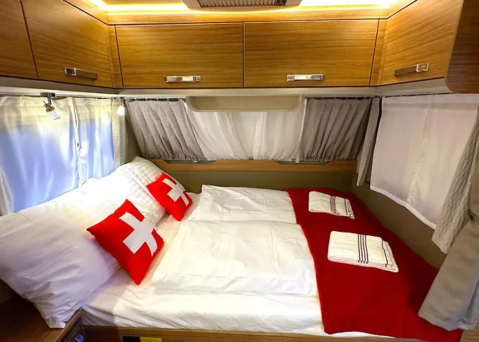 Idyllic Farm With Scenic Views And Concierge By Swisshut זיגריזוויל