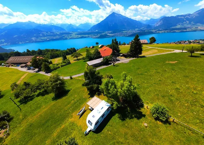 Idyllic Farm With Scenic Views And Concierge By Swisshut בית נופש